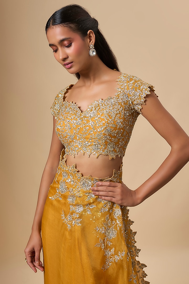 Mustard Yellow Organza Zari Cutwork Ruffled Reception Saree Set by Anushree Reddy at Pernia's Pop Up Shop