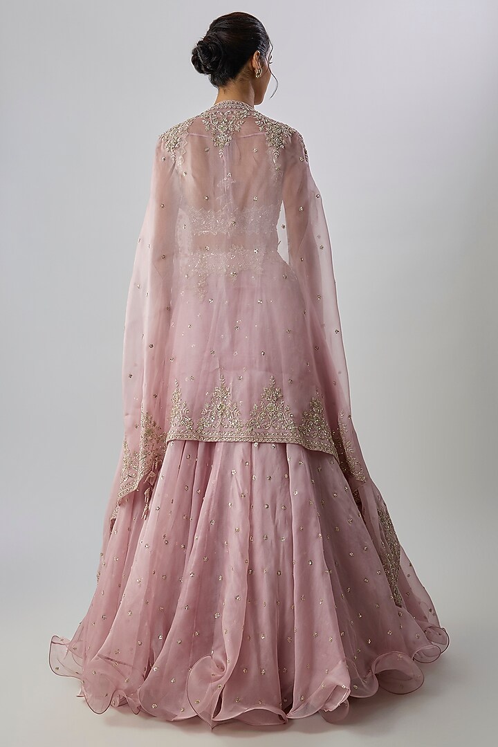 Pink Organza Hand Embroidered Cape Set by Anushree Reddy at Pernia's Pop Up Shop