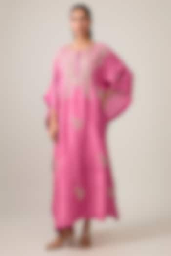 Lotus Pink Dupion Silk Hand Embroidered Kaftan Set by Anushree Reddy at Pernia's Pop Up Shop
