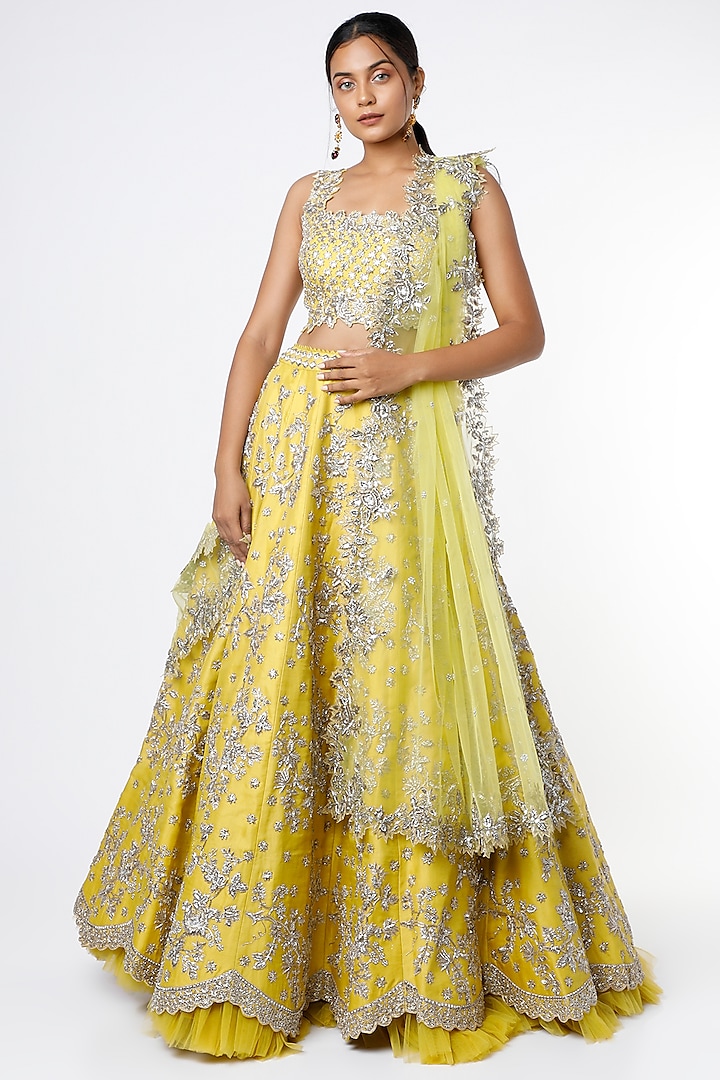 Yellow Raw Silk Bridal Lehenga Set by Anushree Reddy at Pernia's Pop Up Shop