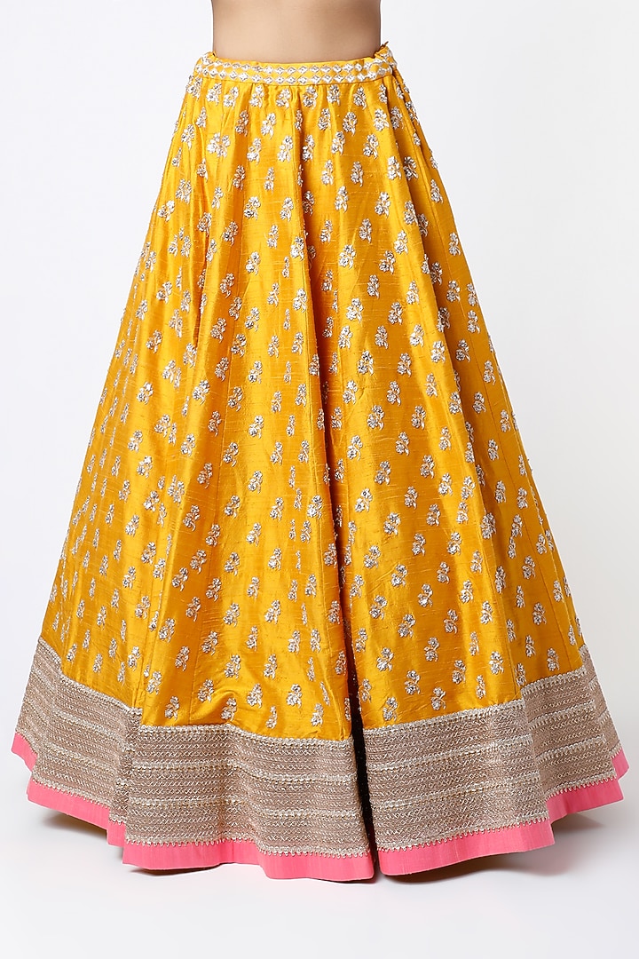 Mustard Raw Silk Bridal Lehenga Set by Anushree Reddy at Pernia's Pop Up Shop