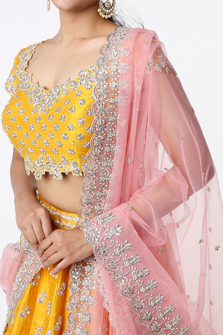 Mustard Raw Silk Bridal Lehenga Set by Anushree Reddy at Pernia's Pop Up Shop