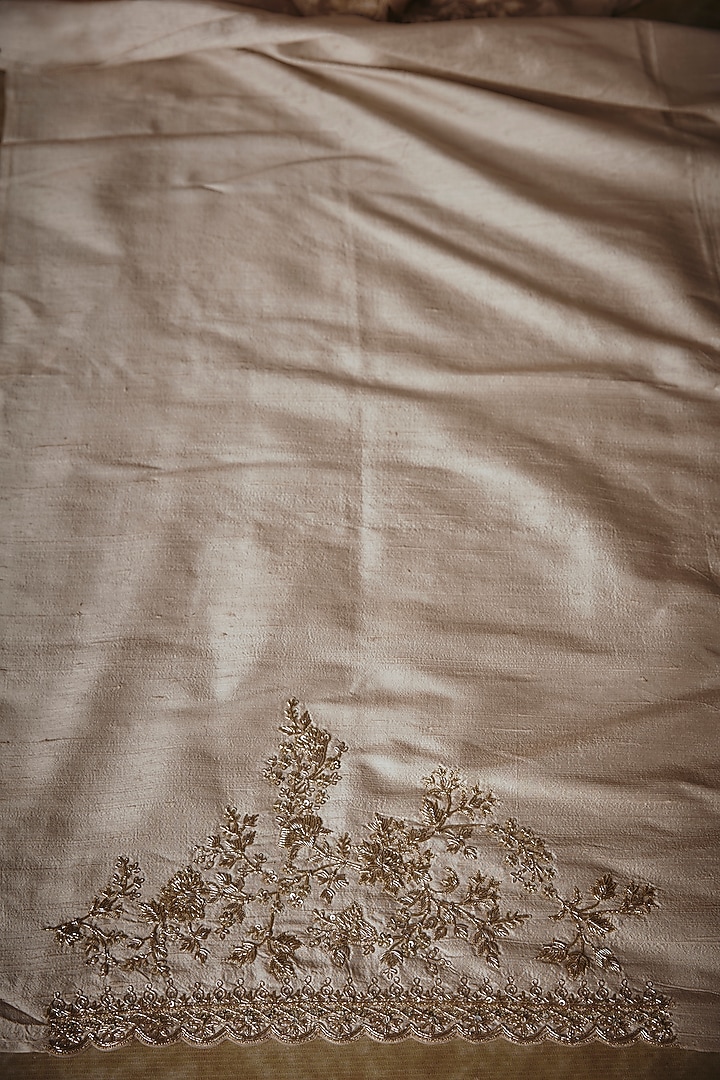 Ivory Organza Bridal Saree Set by Anushree Reddy at Pernia's Pop Up Shop