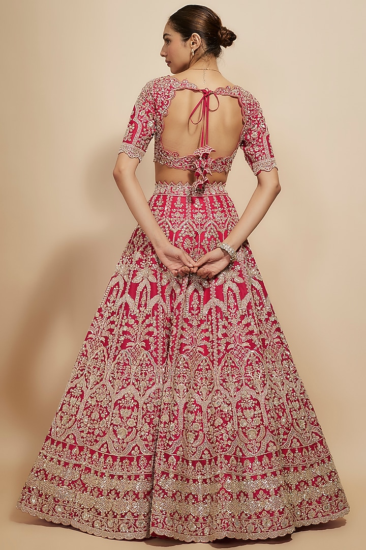 Reddish Pink Organza Hand Embroidered Bridal Lehenga Set by Anushree Reddy at Pernia's Pop Up Shop