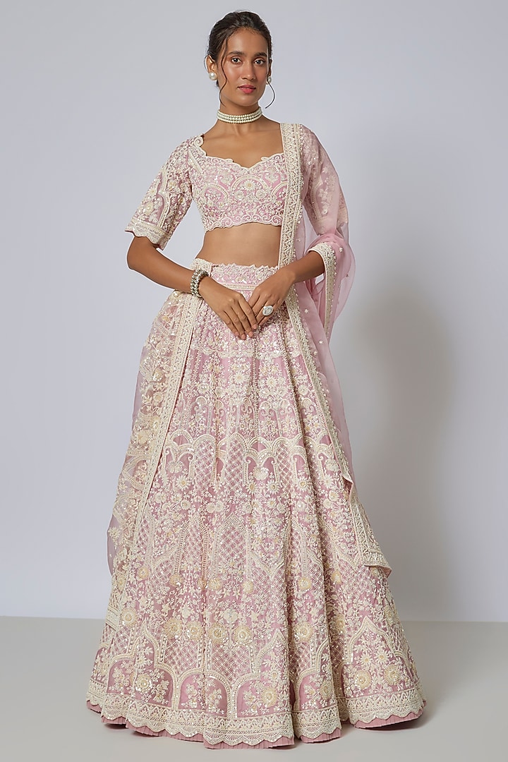 Light Pink Organza Hand Embroidered Bridal Lehenga Set by Anushree Reddy at Pernia's Pop Up Shop