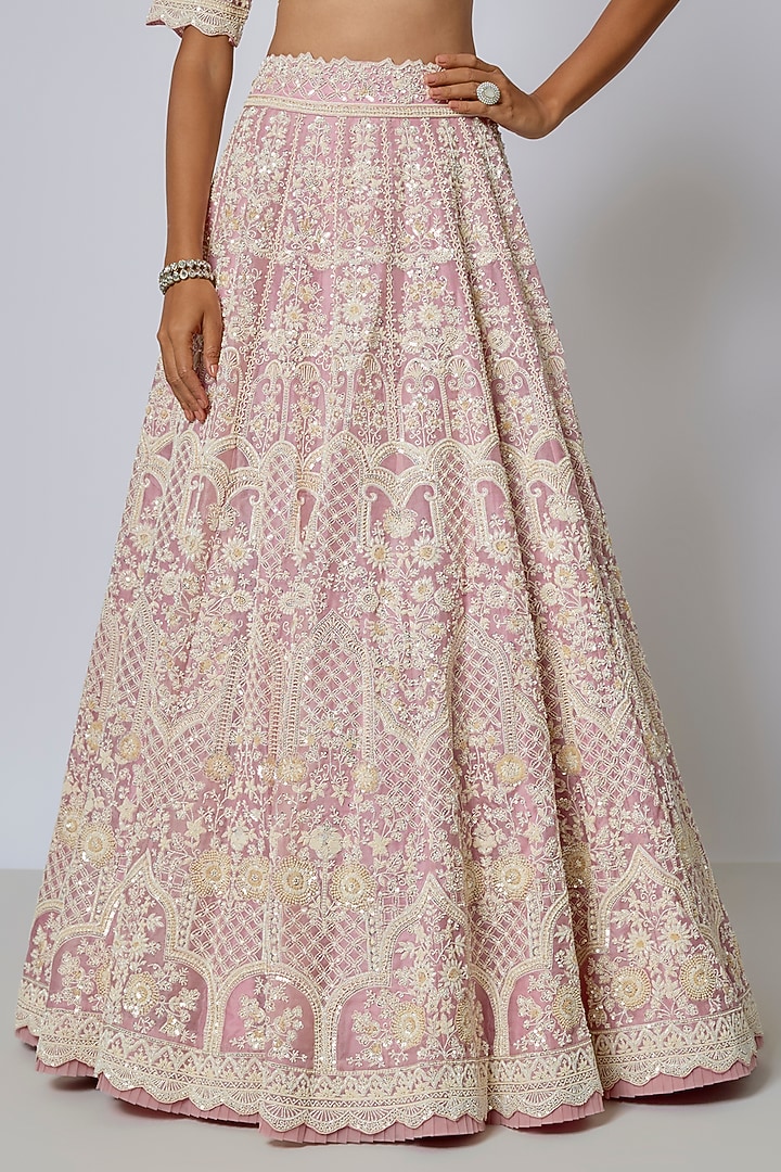Light Pink Organza Hand Embroidered Bridal Lehenga Set by Anushree Reddy at Pernia's Pop Up Shop