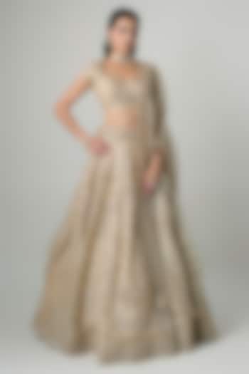 Ivory Organza Hand Embroidered Bridal Lehenga Set by Anushree Reddy at Pernia's Pop Up Shop