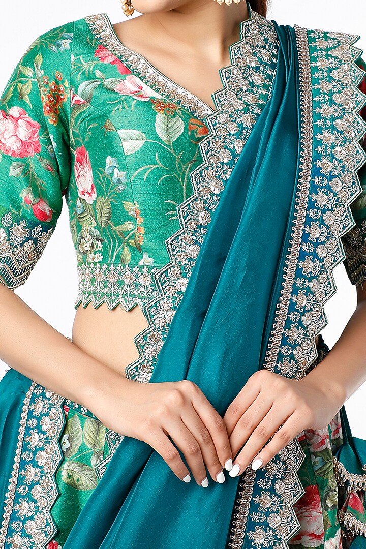 Emerald Green Floral Printed Bridal Lehenga Set by Anushree Reddy at Pernia's Pop Up Shop