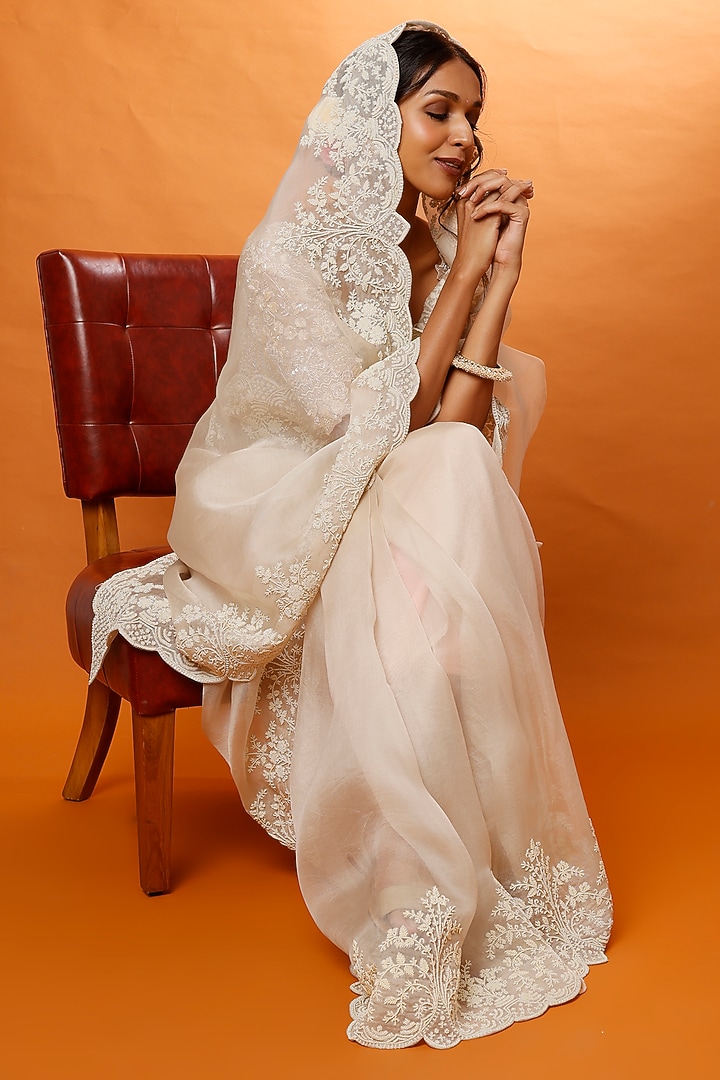 Ivory Pearl Embroidered Reception Saree Set by Anushree Reddy at Pernia's Pop Up Shop