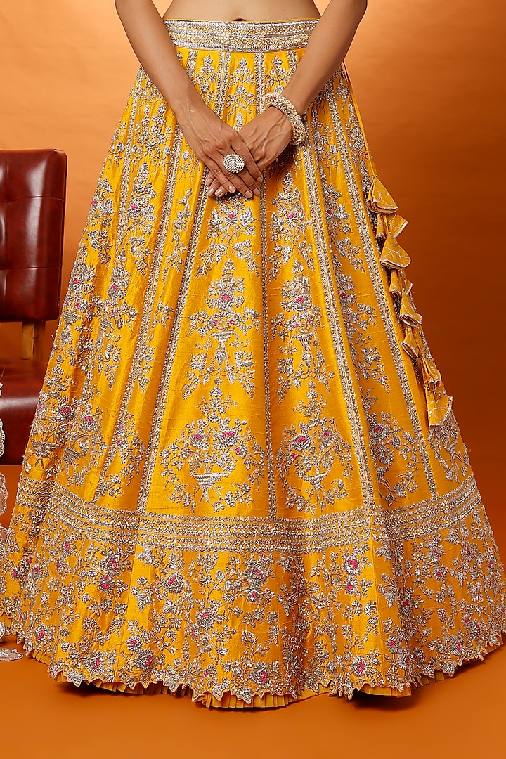 Mustard Yellow Embroidered Lehenga Set Design by Anushree Reddy at Pernia's  Pop Up Shop 2024