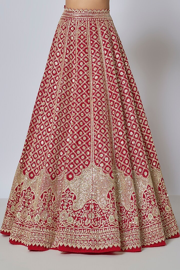 Red Organza Hand Embroidered Bridal Lehenga Set by Anushree Reddy at Pernia's Pop Up Shop