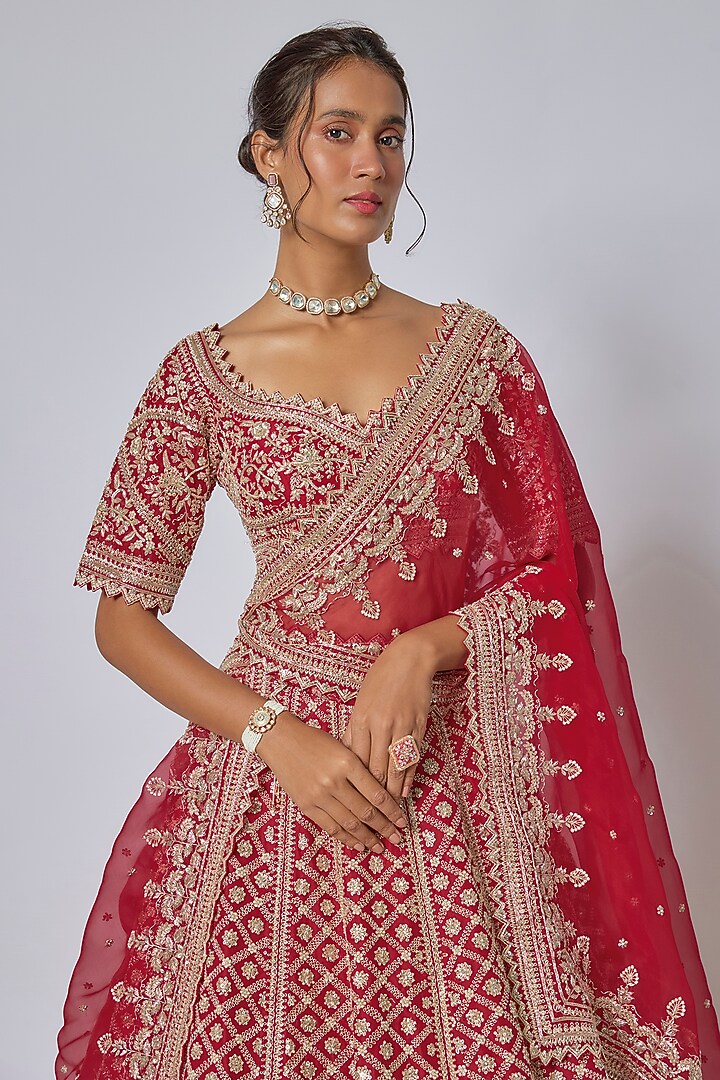 Red Organza Hand Embroidered Bridal Lehenga Set by Anushree Reddy at Pernia's Pop Up Shop