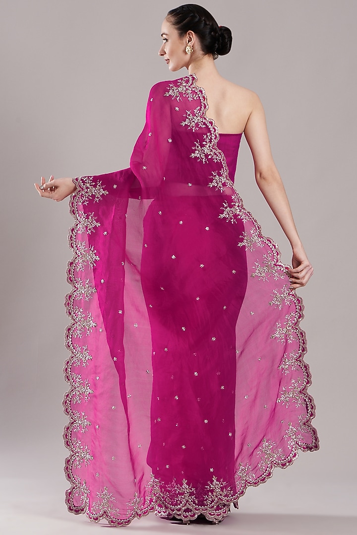 Deep Pink Embroidered Reception Saree Set by Anushree Reddy at Pernia's Pop Up Shop