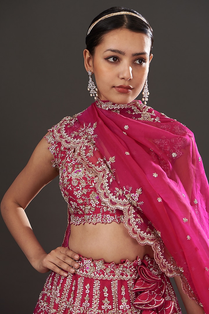 Red Embellished Bridal Lehenga Set by Anushree Reddy at Pernia's Pop Up Shop