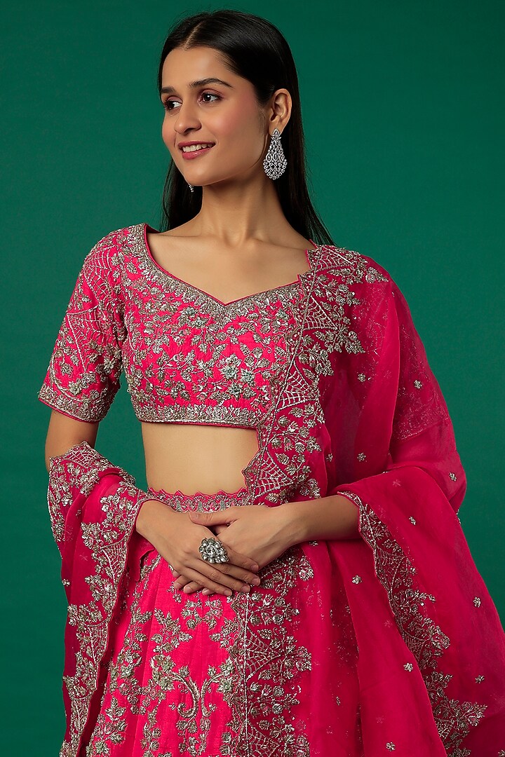 Red Embroidered Bridal Lehenga Set by Anushree Reddy at Pernia's Pop Up Shop