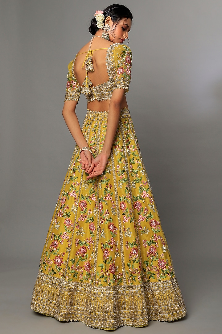Yellow Silk Embroidered Bridal Lehenga Set by Anushree Reddy at Pernia's Pop Up Shop