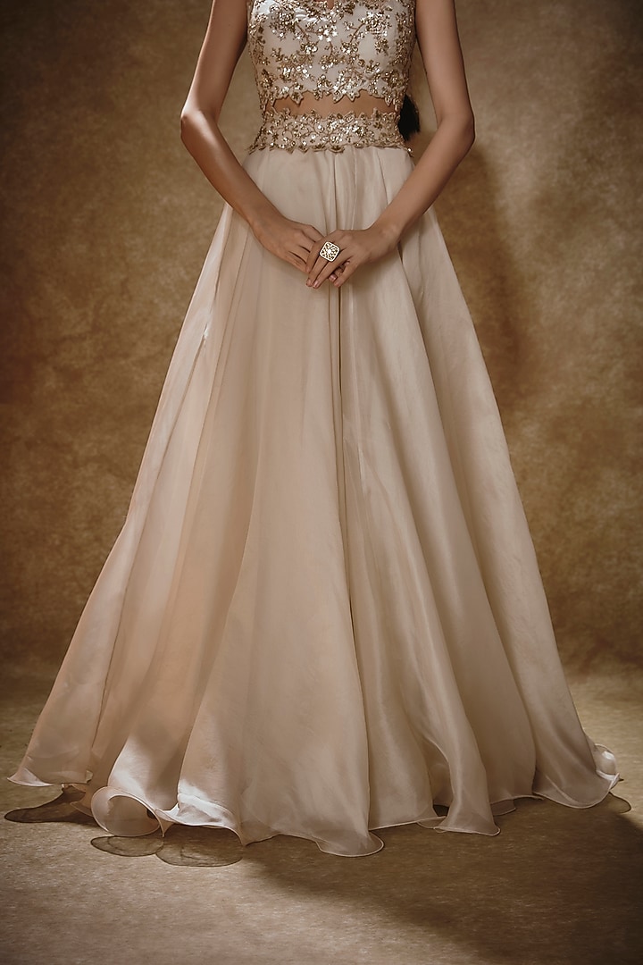 Ivory Organza Cape Set by Anushree Reddy at Pernia's Pop Up Shop