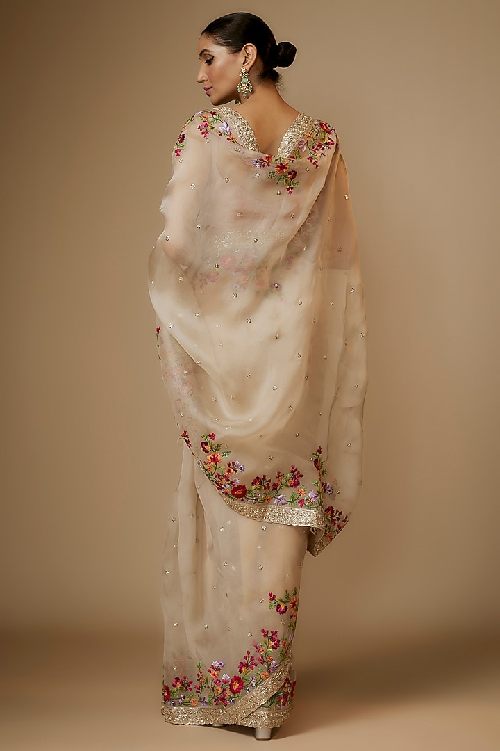Ivory Organza Thread & Zardosi Embroidered Reception Saree Set by Anushree Reddy at Pernia's Pop Up Shop