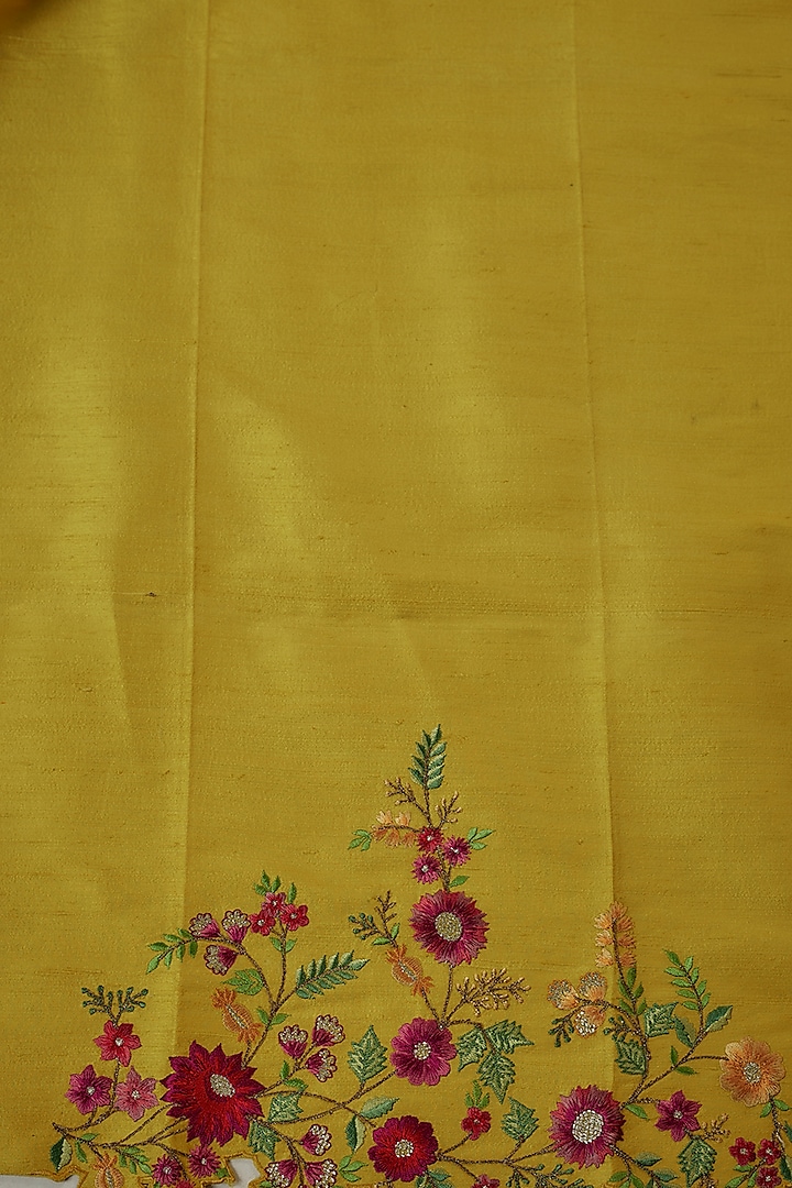 Ivory & Yellow Organza Thread Embroidered Wedding Saree Set by Anushree Reddy at Pernia's Pop Up Shop