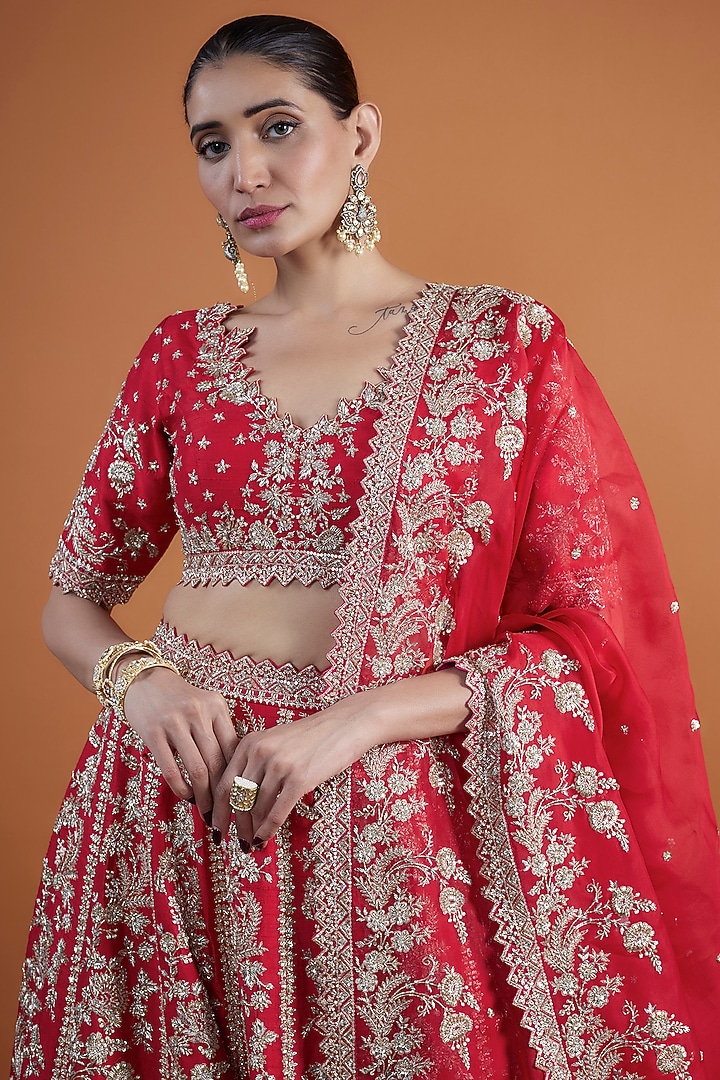 Red Raw Silk Zardosi Embroidered Bridal Lehenga Set by Anushree Reddy at Pernia's Pop Up Shop