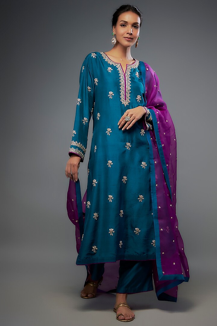 Navy Blue Dupion Silk Zardosi Embroidered Kurta Set by Anushree Reddy at Pernia's Pop Up Shop