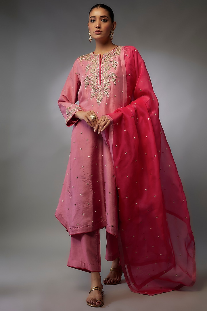 Pink Dupion Silk Kurta Set by Anushree Reddy at Pernia's Pop Up Shop