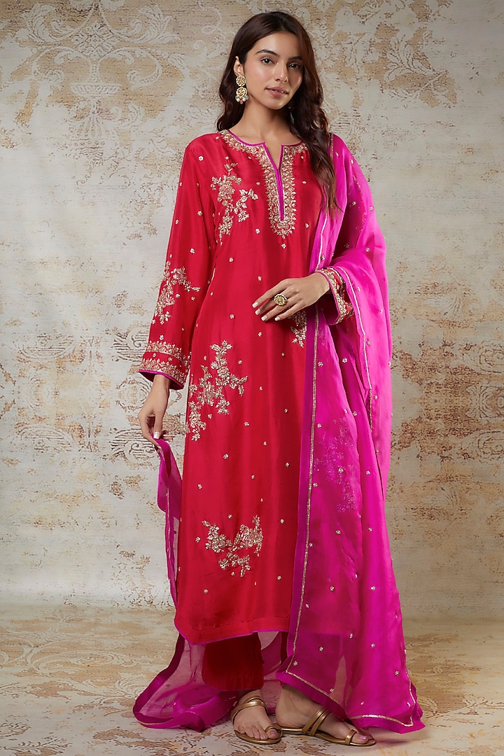 Reddish Pink Dupion Silk Zardosi Embroidered Kurta Set by Anushree Reddy at Pernia's Pop Up Shop