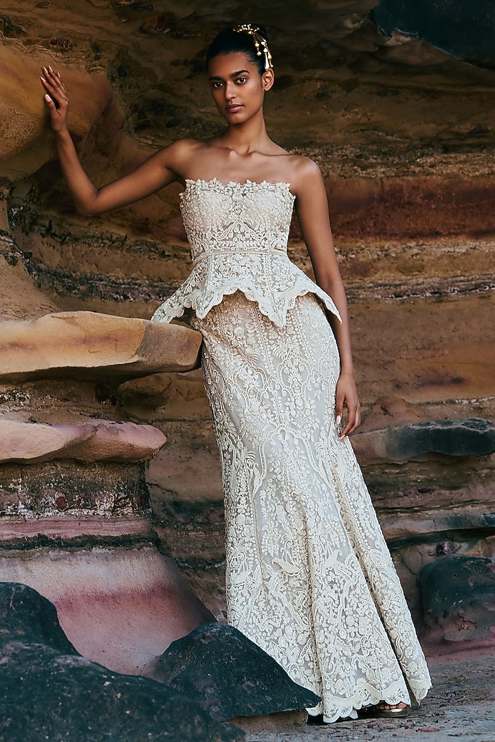 Ivory Net Embroidered Mermaid Skirt Set by Anushree Reddy at Pernia's Pop Up Shop
