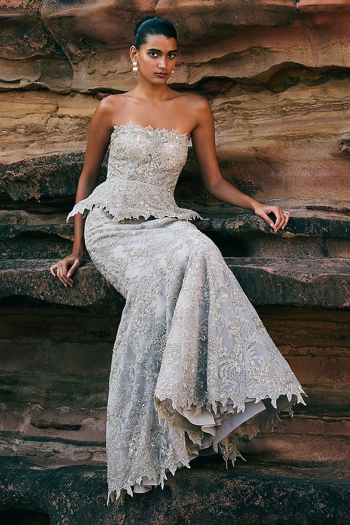 Dull Ivory Net Embroidered Mermaid Skirt Set by Anushree Reddy at Pernia's Pop Up Shop