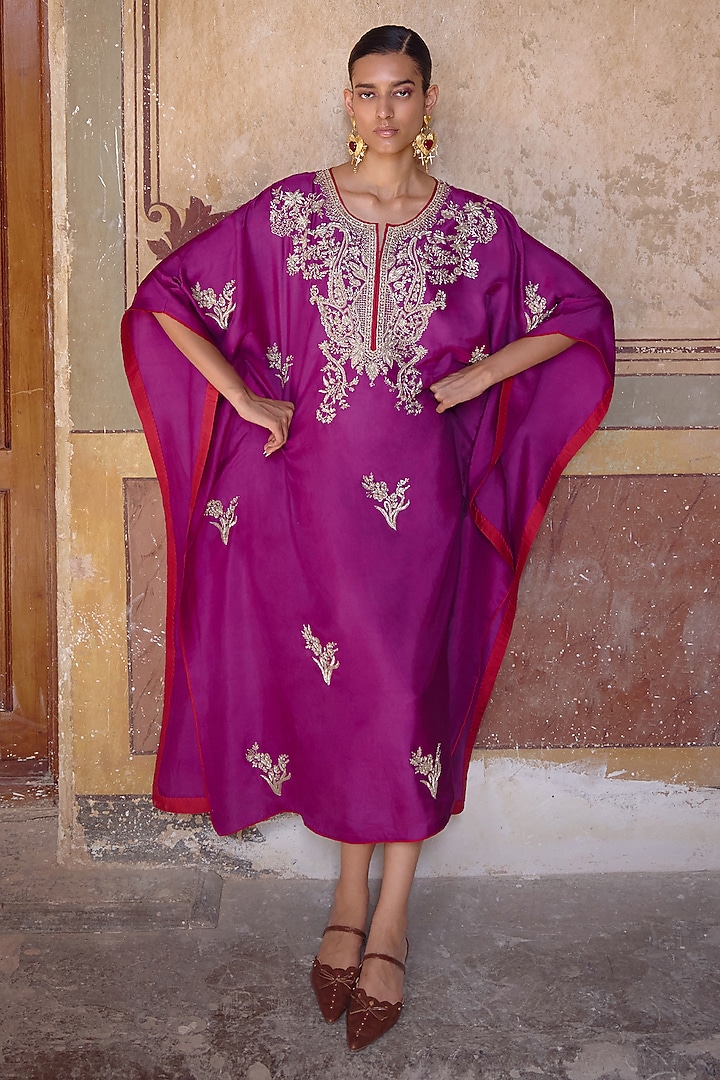 Magenta Dupion Silk Embroidered Kaftan Set by Anushree Reddy at Pernia's Pop Up Shop