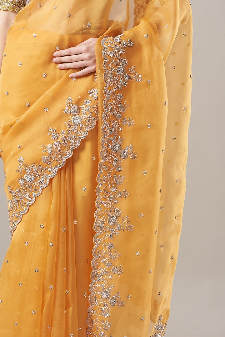 Yellow Embroidered Reception Saree Set by Anushree Reddy at Pernia's Pop Up Shop