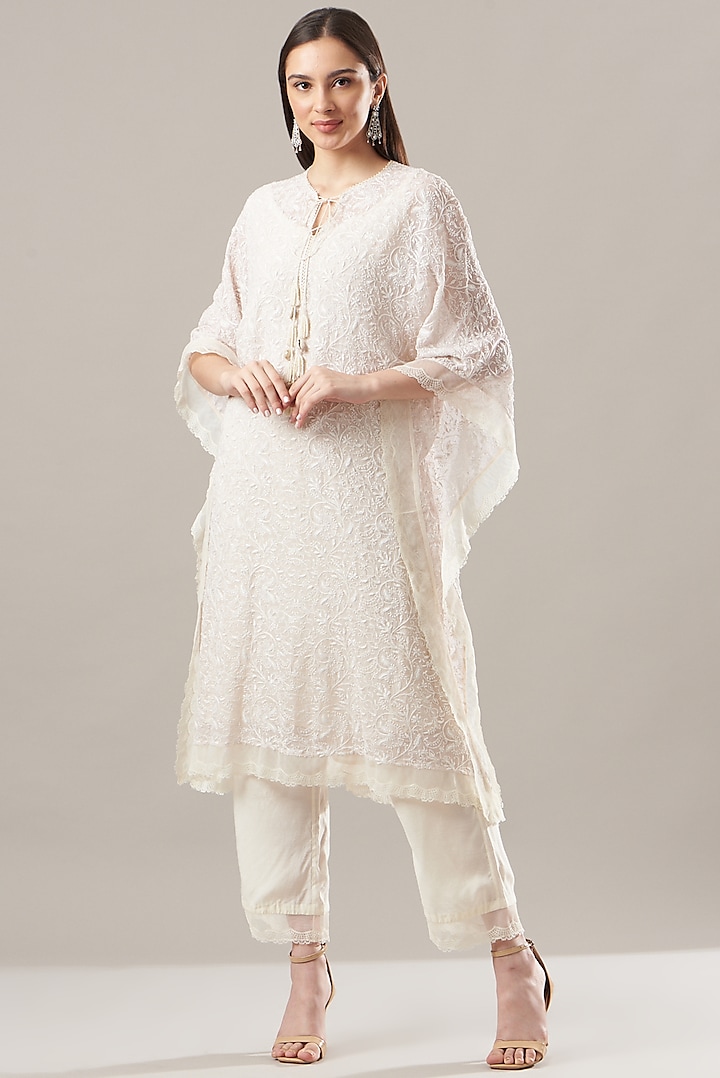Ivory Georgette Kaftan Set by Anushree Reddy at Pernia's Pop Up Shop