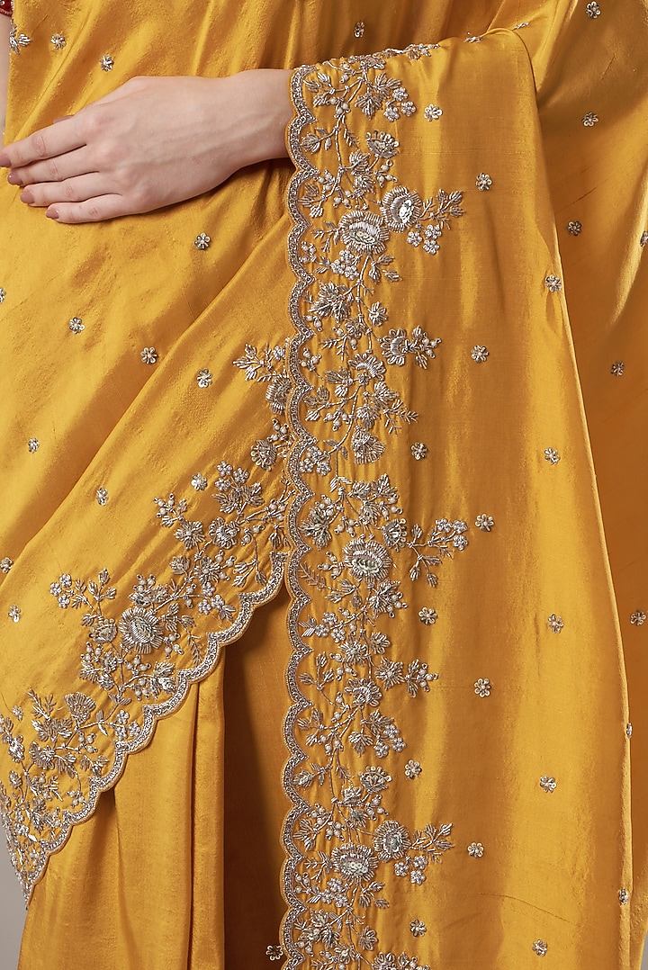 Yellow Embroidered Reception Saree Set by Anushree Reddy at Pernia's Pop Up Shop