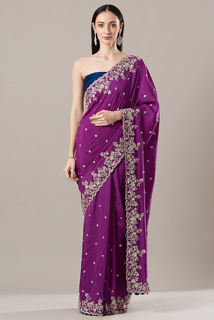 Purple Embroidered Saree Set by Anushree Reddy at Pernia's Pop Up Shop