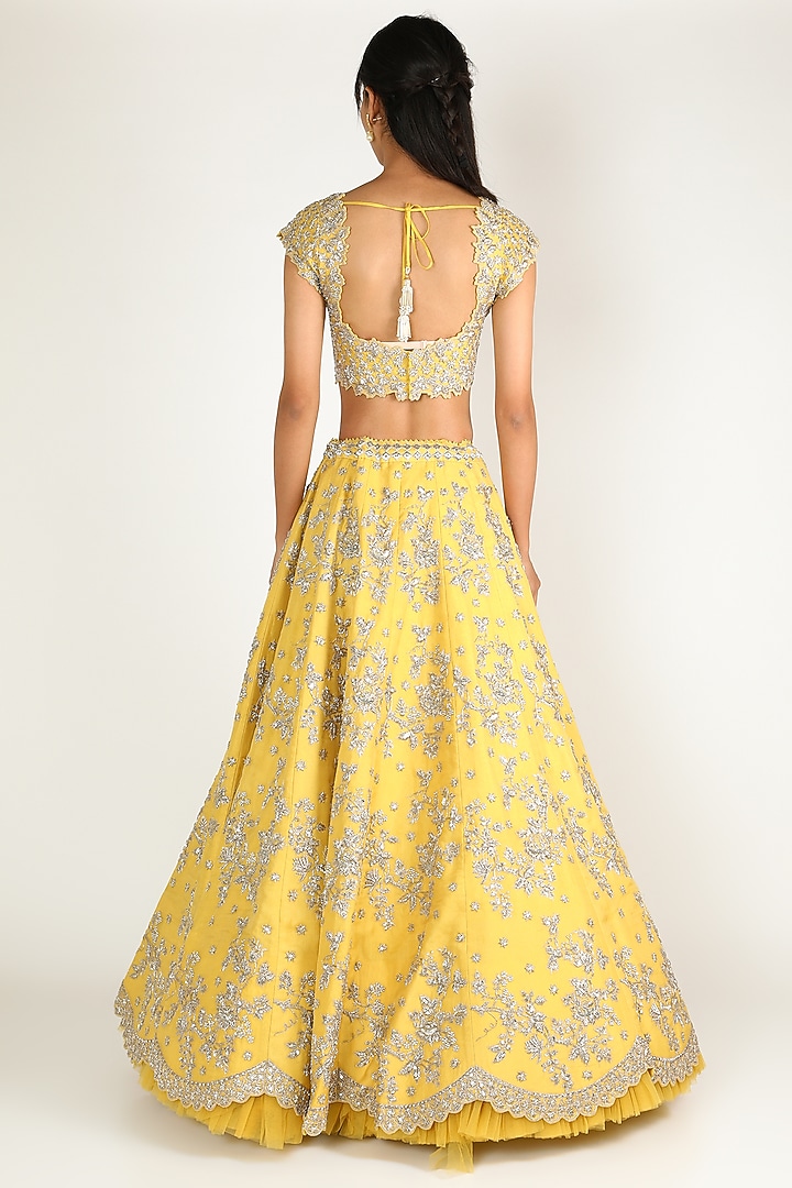 Yellow Embroidered Bridal Lehenga Set by Anushree Reddy at Pernia's Pop Up Shop