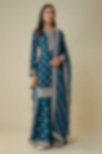 Navy Blue Dupion Hand Embroidered Kurta Set by Anushree Reddy at Pernia's Pop Up Shop