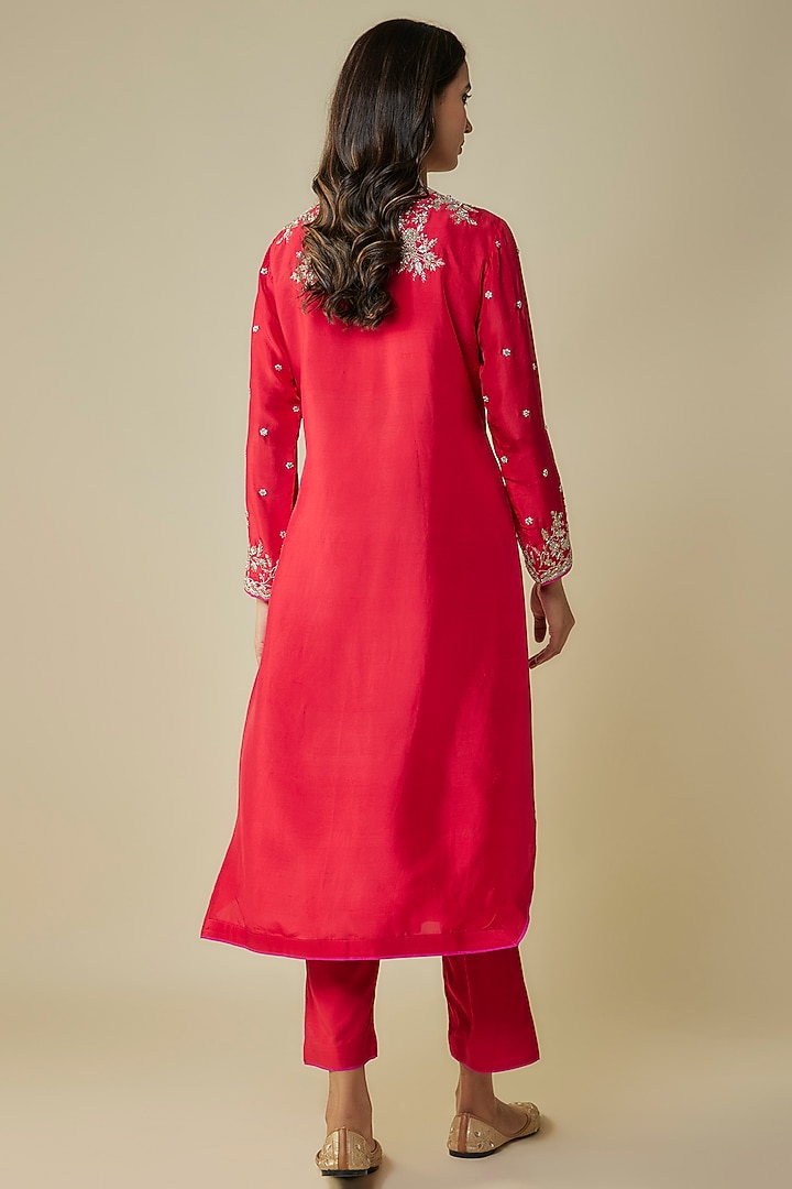Red Dupion Hand Embroidered Kurta Set by Anushree Reddy at Pernia's Pop Up Shop