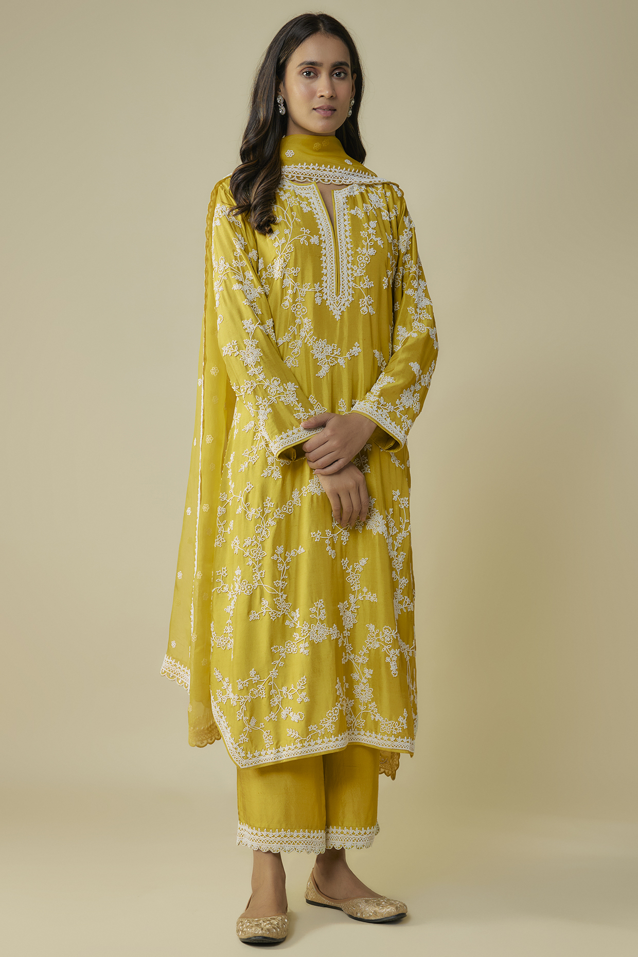 Yellow Dupion Pearl Hand Embroidered Kurta Set by Anushree Reddy at Pernia's Pop Up Shop