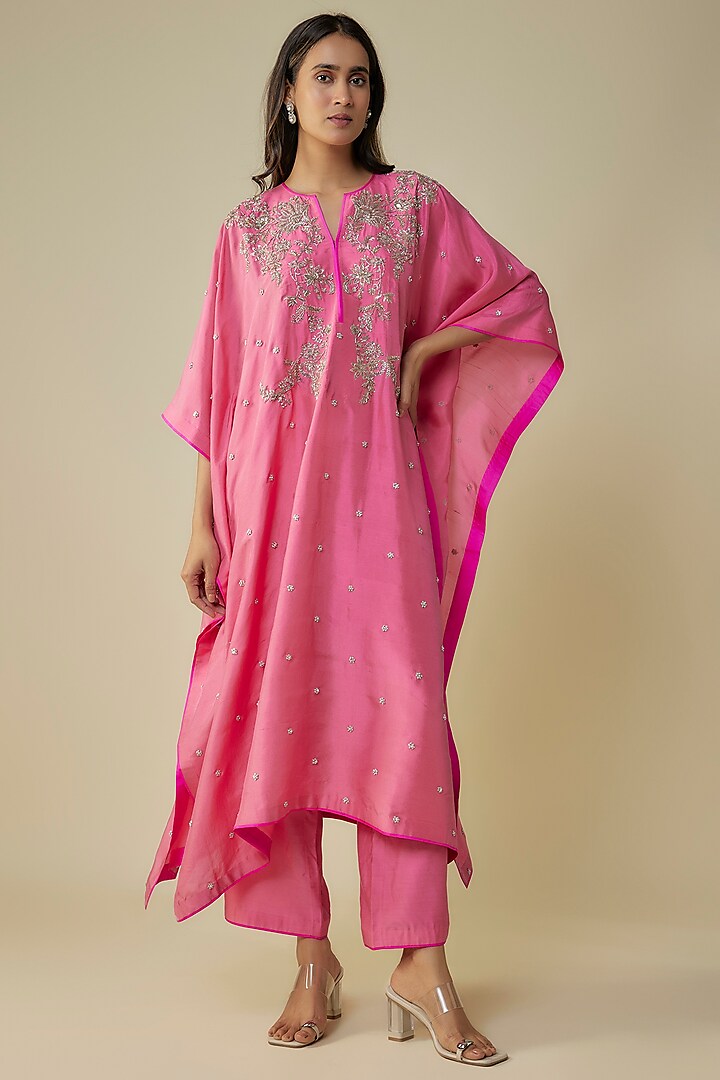 Peach Dupion Hand Embroidered Kaftan Set by Anushree Reddy at Pernia's Pop Up Shop