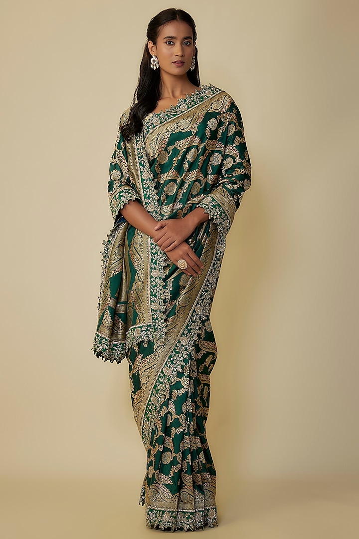 Emerald Green Silk Zardosi Hand Embroidered Banarasi Handwoven Bridal Saree Set by Anushree Reddy at Pernia's Pop Up Shop