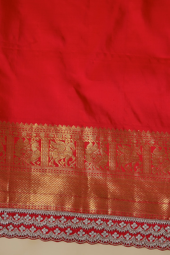Red Silk Zardosi Hand Embroidered Kanchi Bridal Saree Set by Anushree Reddy at Pernia's Pop Up Shop