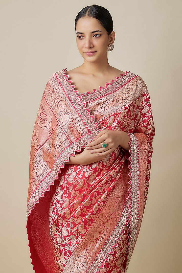 Red Silk Zardosi Hand Embroidered Banarasi Handwoven Bridal Saree Set by Anushree Reddy at Pernia's Pop Up Shop