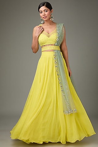Yellow Crinkle Chiffon Lehenga Set by ANJALIVERMA