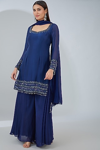 Blue Flat Chiffon Hand Embroidered Straight Kurta Set by ANJALIVERMA