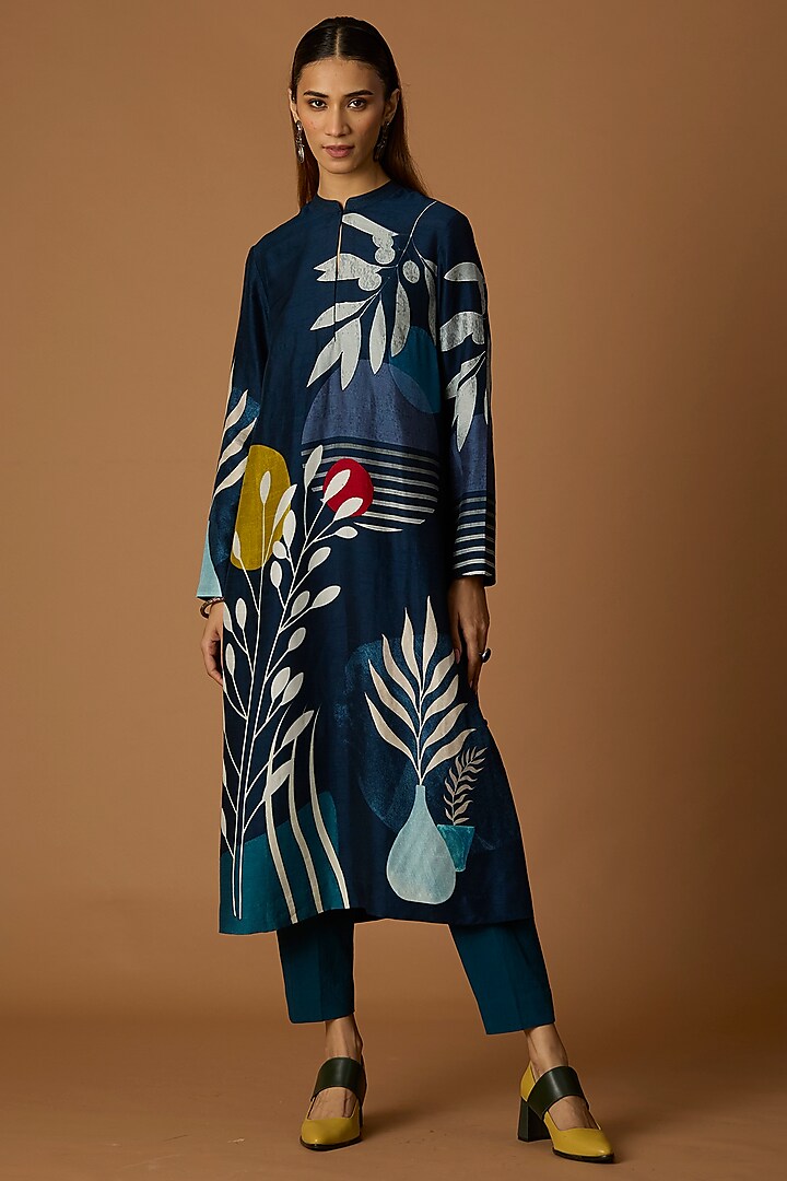 Indigo Viscose Dupion Printed Tunic by Anju Modi at Pernia's Pop Up Shop