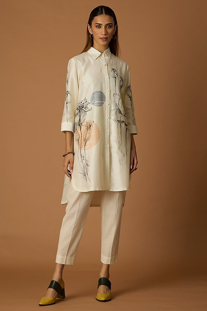 Ivory Silk Chanderi Printed High-Low Shirt by Anju Modi at Pernia's Pop Up Shop