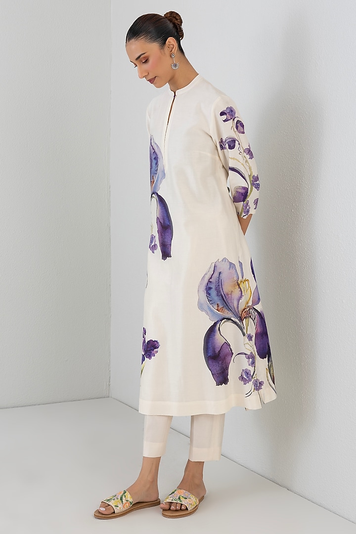 Ivory Silk Chanderi Floral Printed Tunic by Anju Modi at Pernia's Pop Up Shop