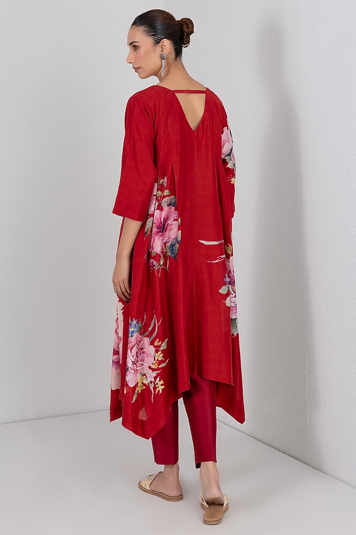 Red Silk Chanderi Rose Printed Tunic by Anju Modi at Pernia's Pop Up Shop