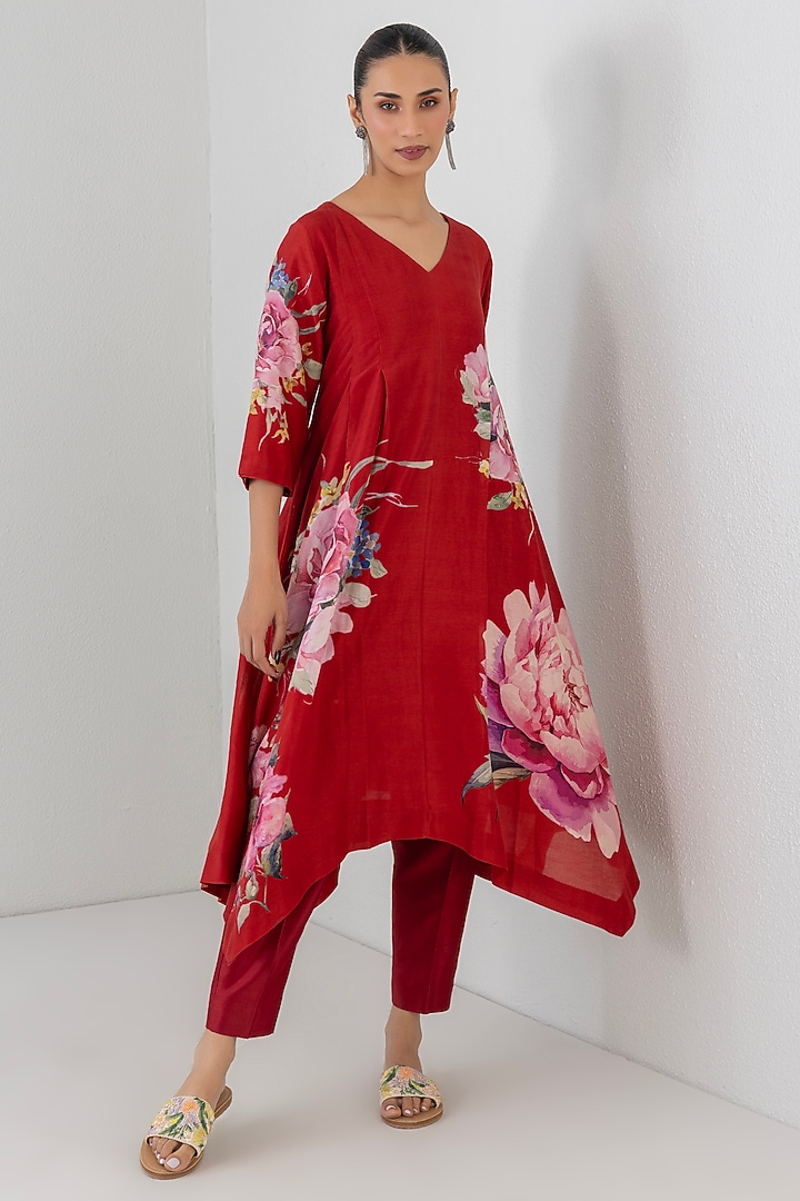 Red Silk Chanderi Rose Printed Tunic by Anju Modi at Pernia's Pop Up Shop