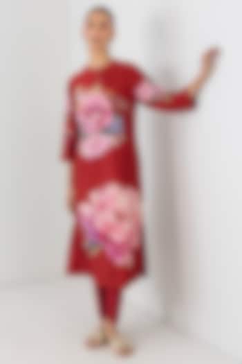 Red Silk Chanderi Rose Printed Tunic by Anju Modi at Pernia's Pop Up Shop